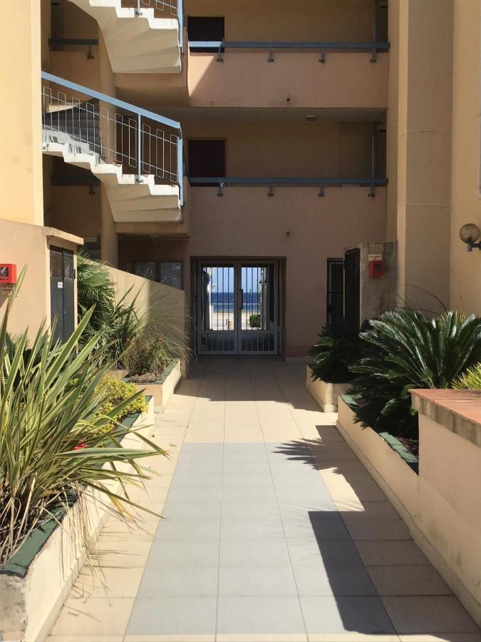 Studio 207-Front De Mer Parking Prive Cavalaire-sur-Mer Eksteriør billede